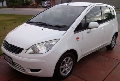 Mitsubishi Colt 0 Stirling  8710